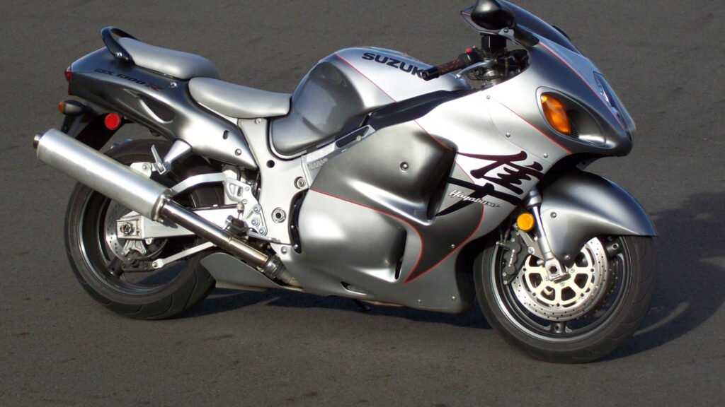25 Suzuki HayaBusa Heavy Bike Wallpapers 2024 90 25 Suzuki HayaBusa Heavy Bike Wallpapers 2024