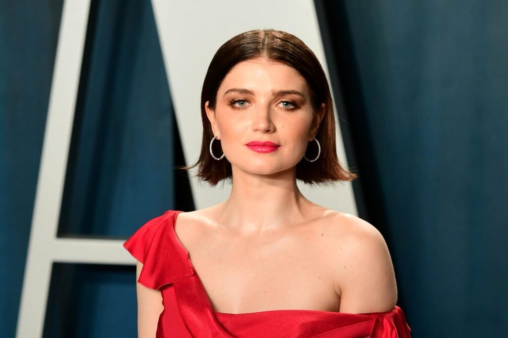 Eve Hewson Net Worth, Biography, And Career 84 Eve Hewson Net Worth, Biography, And Career
