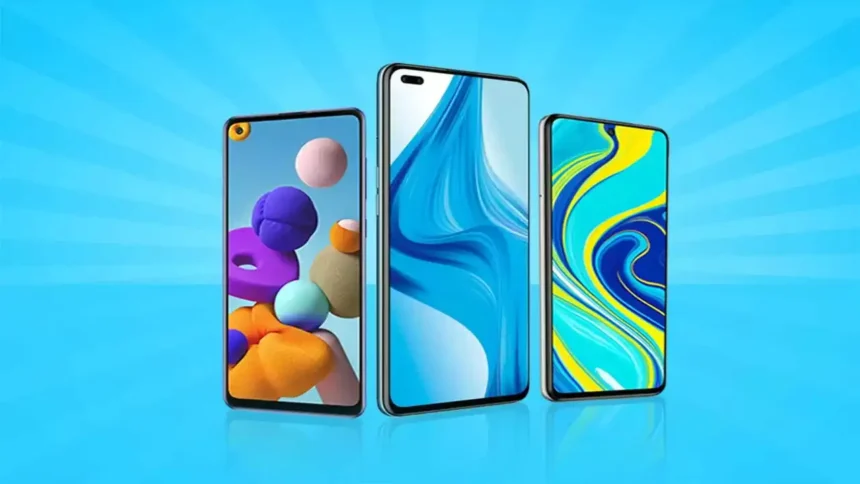 This month's top 10 trending smartphones